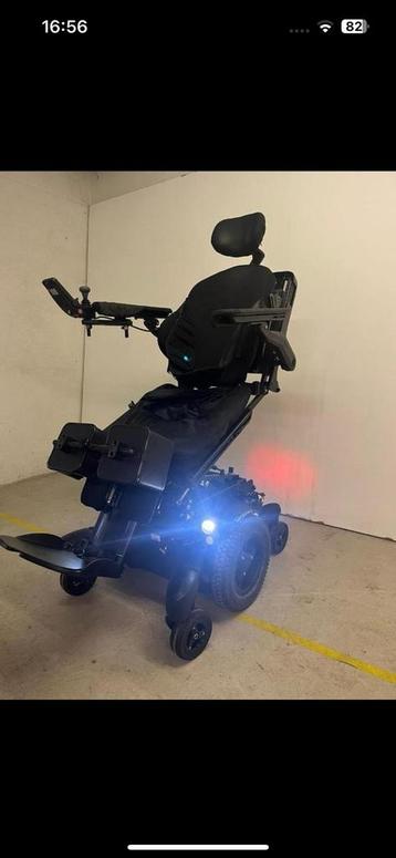 Quickie Q700M up Staande Rolstoel-R- Ele beschikbaar voor biedingen