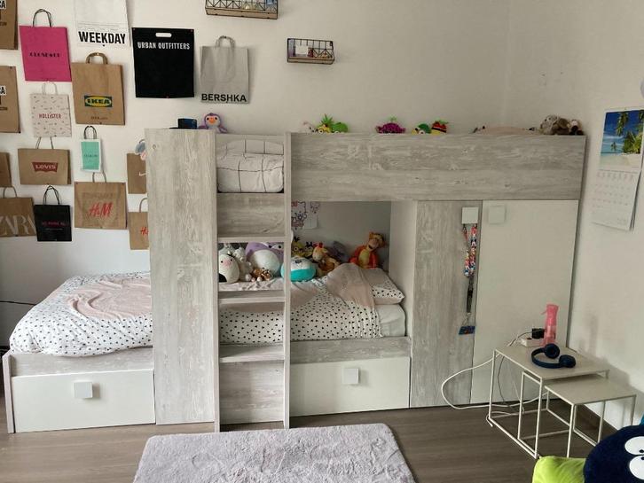 Stapelbed met schuiven en kast, Kinderen en Baby's, Kinderkamer | Stapelbedden en Hoogslapers, Gebruikt, Stapelbed, Ophalen
