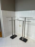 2x Blomus handdoekrek "menoto"  (RVS mat, polystone voet), Huis en Inrichting, Woonaccessoires | Overige, Ophalen, Zo goed als nieuw