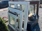 PVC-frame wit van binnen/bruin van buiten, Ophalen, Kunststof, Gebruikt, Raamkozijn