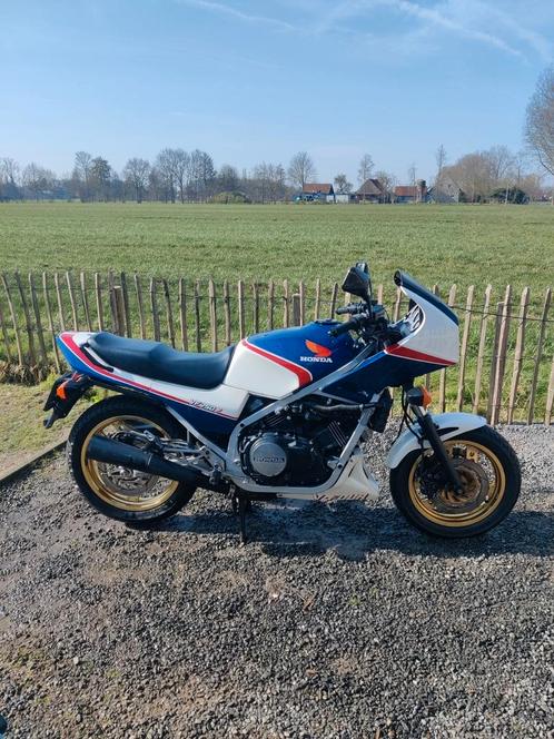 Honda VF 750F interceptor RC 15, Motoren, Motoren | Honda, Particulier, Ophalen