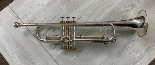 Hub van Laar B7 verzilverde trompet zeer netjes, Muziek en Instrumenten, Blaasinstrumenten | Trompetten, Zo goed als nieuw, Trompet in si bemol