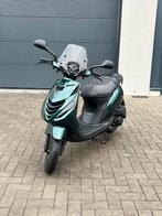 Piaggio Zip 50cc 4takt Aklasse, Fietsen en Brommers, Ophalen, Zip, Klasse A (25 km/u), Zo goed als nieuw