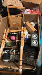 2 dozen met rommelmarkt spullen, Ophalen, Gebruikt