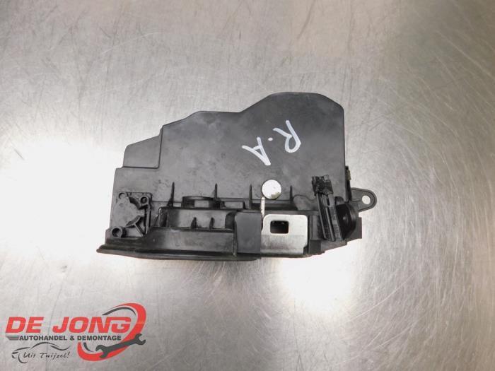 Deurslot Mechaniek 4Deurs rechts-achter van een BMW 1-Serie, Auto-onderdelen, Carrosserie, BMW, Gebruikt, 3 maanden garantie, Ophalen of Verzenden