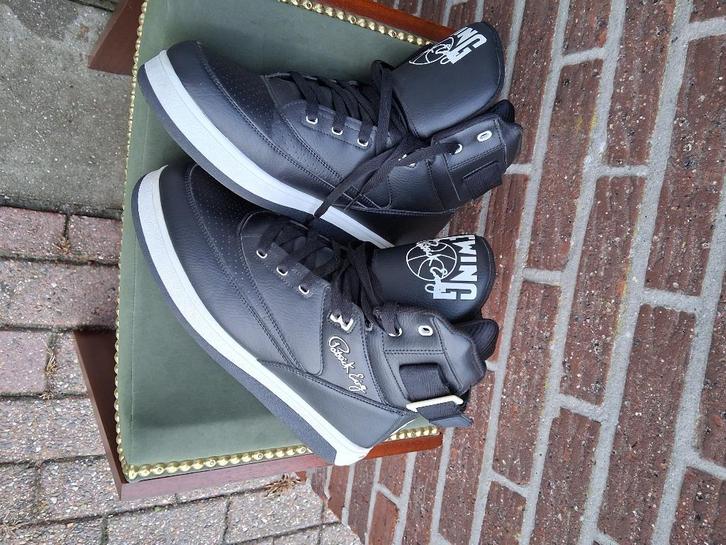 Heren sneakers/boots Patrick Ewing Mt46, Kleding | Heren, Schoenen, Zo goed als nieuw, Sneakers, Wit, Ophalen of Verzenden