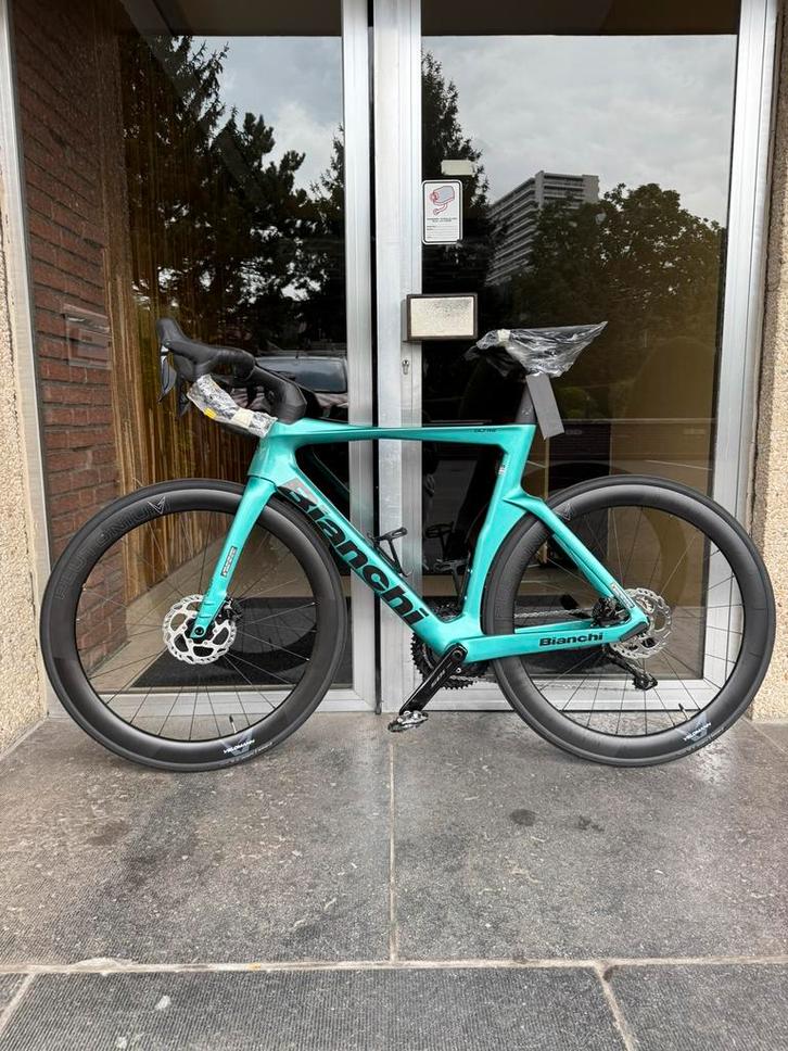 BIANCHI Oltre Comp - Celeste - Size 57, Vélos & Vélomoteurs, Vélos | Vélos de course, Comme neuf, Hommes, Autres marques, Carbone