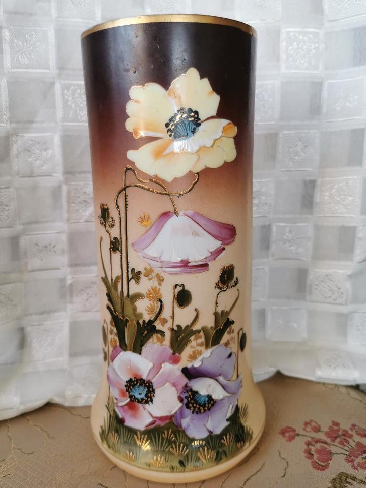 Art Nouveau vaas gemaakt van opaalglas, Antiek en Kunst, Antiek | Vazen, Ophalen of Verzenden