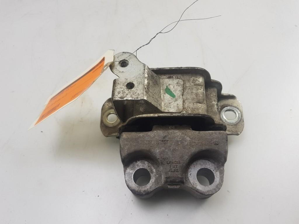 SUPPORT BOITE DE VITESSES ABS MiTo (955) (|55702833|), Autos : Pièces & Accessoires, Suspension & Châssis, Alfa Romeo, Utilisé