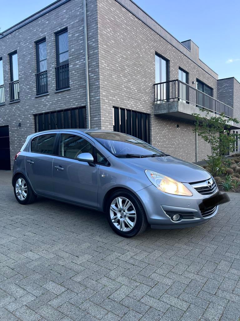 Opel corsa D 1.2i Airco 95.000km 1ste eigenaar Gekeurd vvk, Euro 5, 63 kW, 4 cilinders, 1229 cc