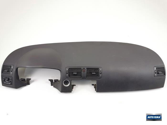 Dashboard van een Volvo S40, Gebruikt, -, -, Ophalen of Verzenden