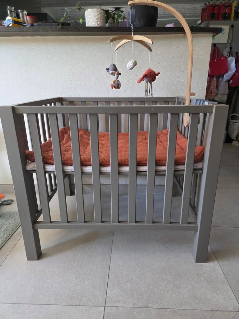 Baby park, Enlèvement, Utilisé, Rectangulaire, Réglable en hauteur