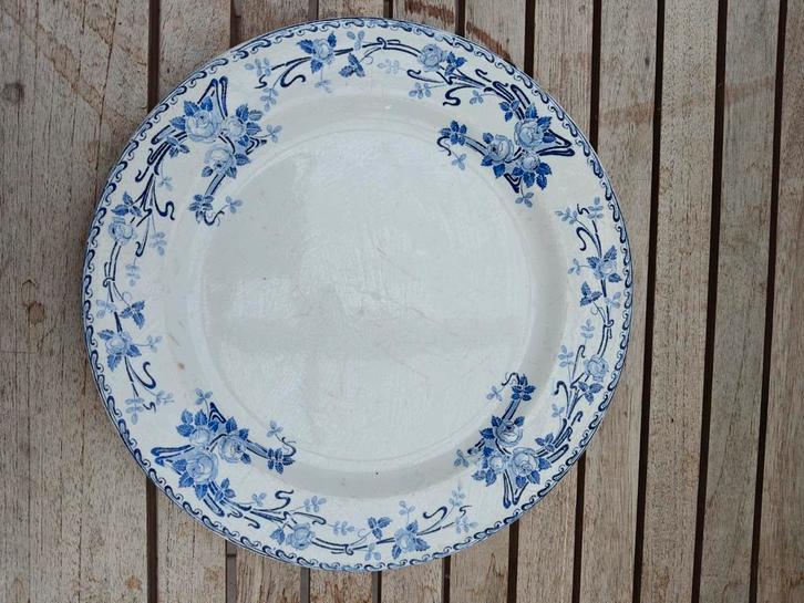 vintage groot rond bord – Boch Frères Keramis "Rose", Antiek en Kunst, Antiek | Schalen, Verzenden