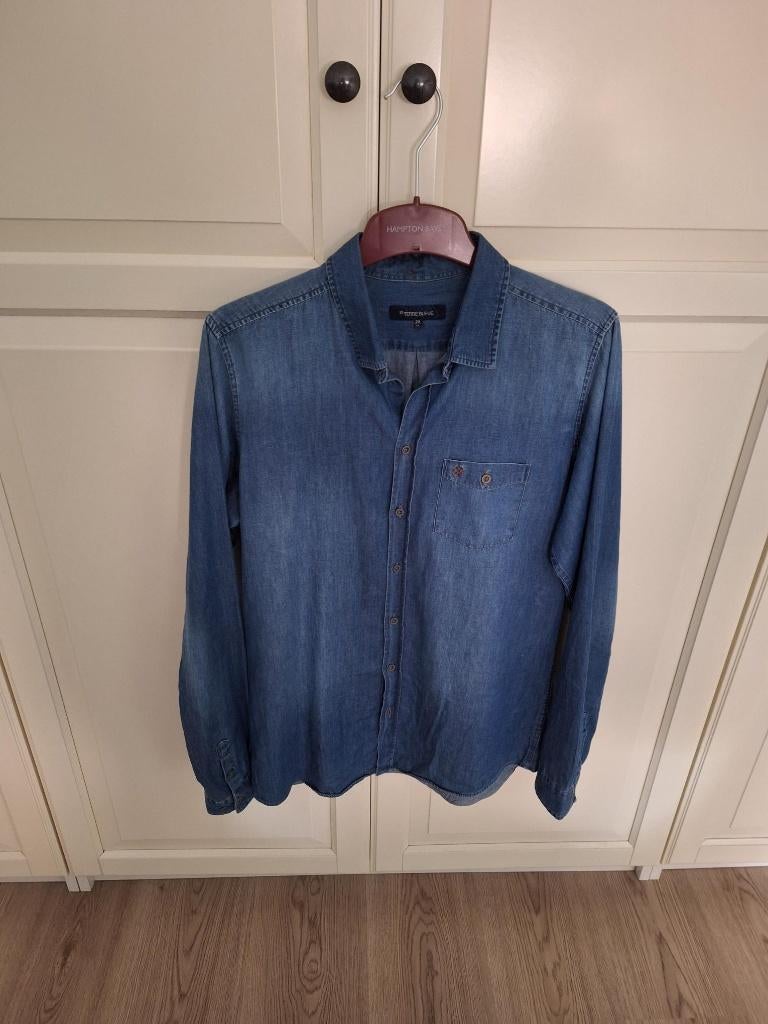 NIEUW mooi licht jeanshemd, Terre Bleue, man S, Kleding | Heren, Overhemden, Blauw, Halswijdte 38 (S) of kleiner, Nieuw, Ophalen of Verzenden