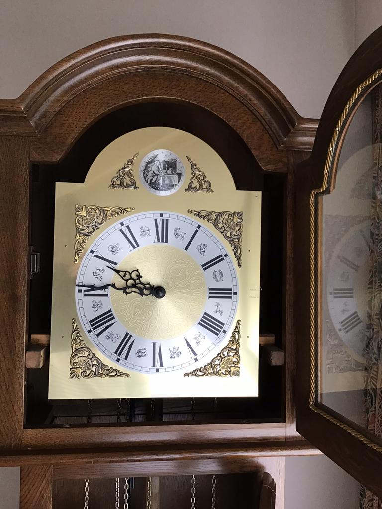 Horloge permanente, Antiquités & Art, Antiquités | Horloges, Enlèvement