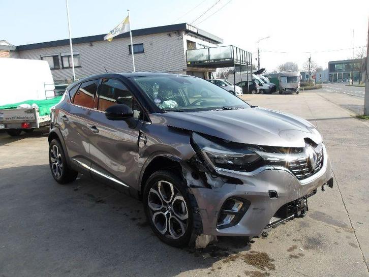 RENAULT CAPTUR  BENZINE 10-21, Autos, Renault, Entreprise, Captur, ABS, Verrouillage central, Cruise Control, Système de navigation