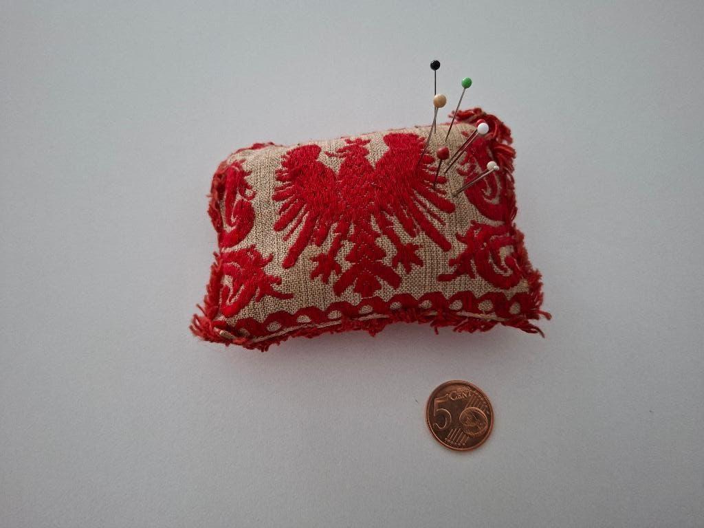 coussin à épingles vintage, Hobby & Loisirs créatifs, Broderie & Machines à broder, Envoi, Comme neuf, Broderies à la main, Pièce ou Accessoires