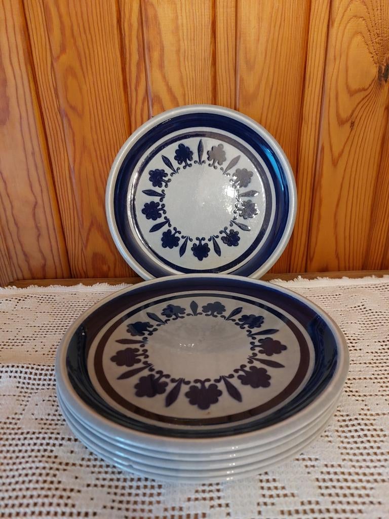 6 assiettes Boch, Enlèvement ou Envoi