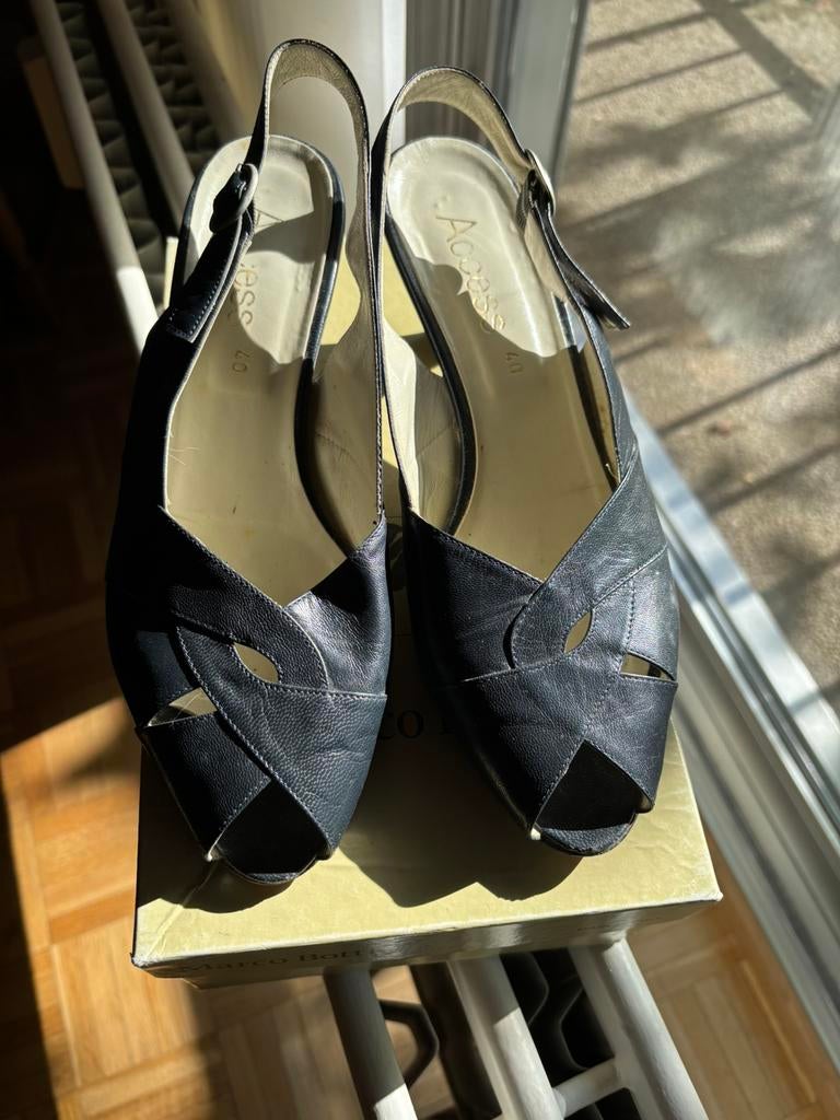 Open damesschoenen, blauw, maat 40, hak 5 cm,goede staat, Kleding | Dames, Schoenen, Ophalen, Zo goed als nieuw, Blauw