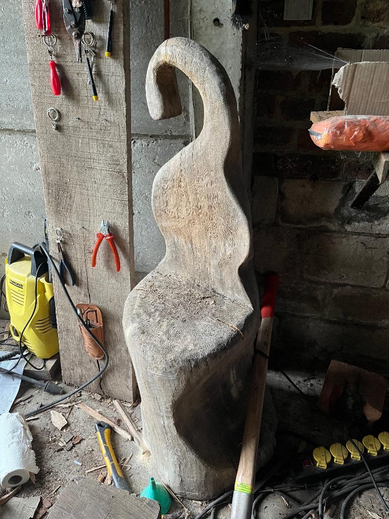 HANDGEMAAKTE HOUTEN KUNST ( schaakstuk ), Antiek en Kunst, Kunst | Beelden en Houtsnijwerken, Ophalen, Overige onderwerpen, Houtsnijwerk