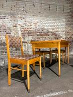 4 chaises + tables scandinave vintage teck massif, Enlèvement, Comme neuf, Une