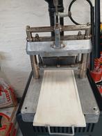 Vleesprikker ,vleesvermalser ,afhalen in balen, Enlèvement