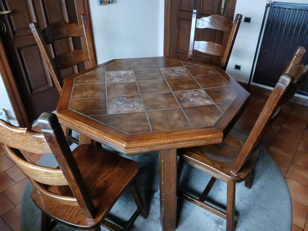 Massief eiken keukentafel, Ophalen