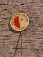 Épinglette de football vintage SK Slavia Prague, Envoi