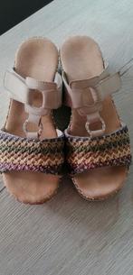 Mules fantaisie Riekers, Ophalen