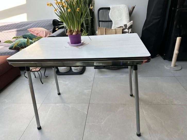 Vintage eettafel, Huis en Inrichting, Tafels | Eettafels, Gebruikt, 50 tot 100 cm, 100 tot 150 cm, Vier personen, Rechthoekig