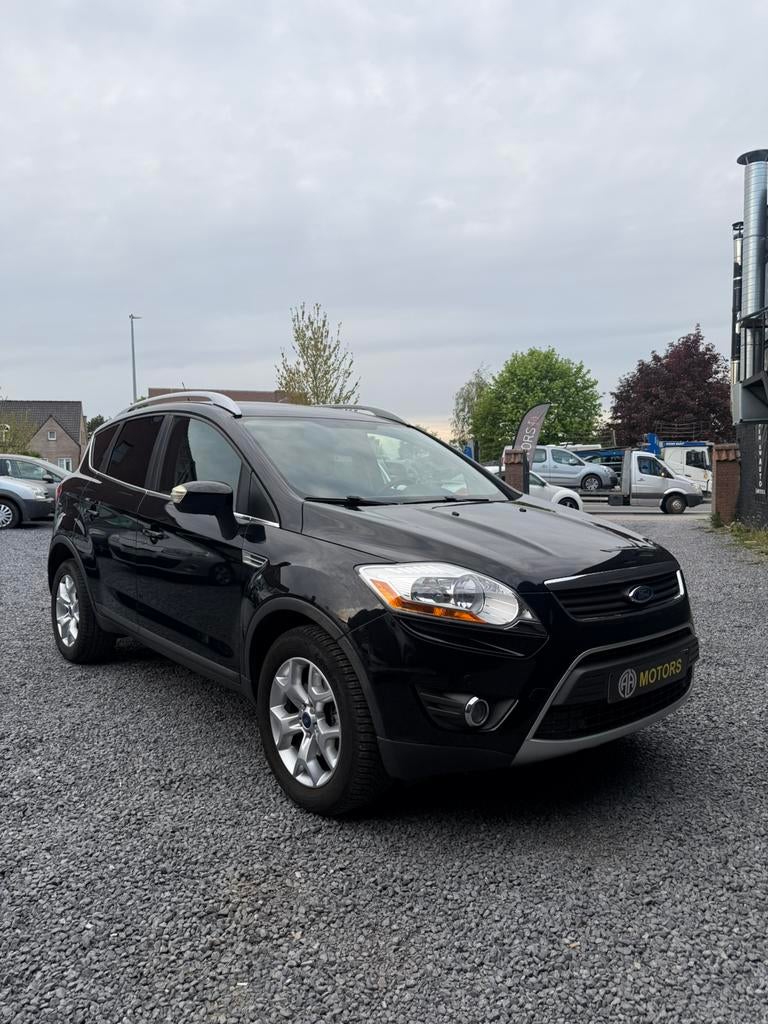 Ford Kuga 2.0 Diesel (eind 2011) – Slechts 48.000 km, Auto's, Ford, Euro 5, 4 cilinders, Zwart, Bedrijf