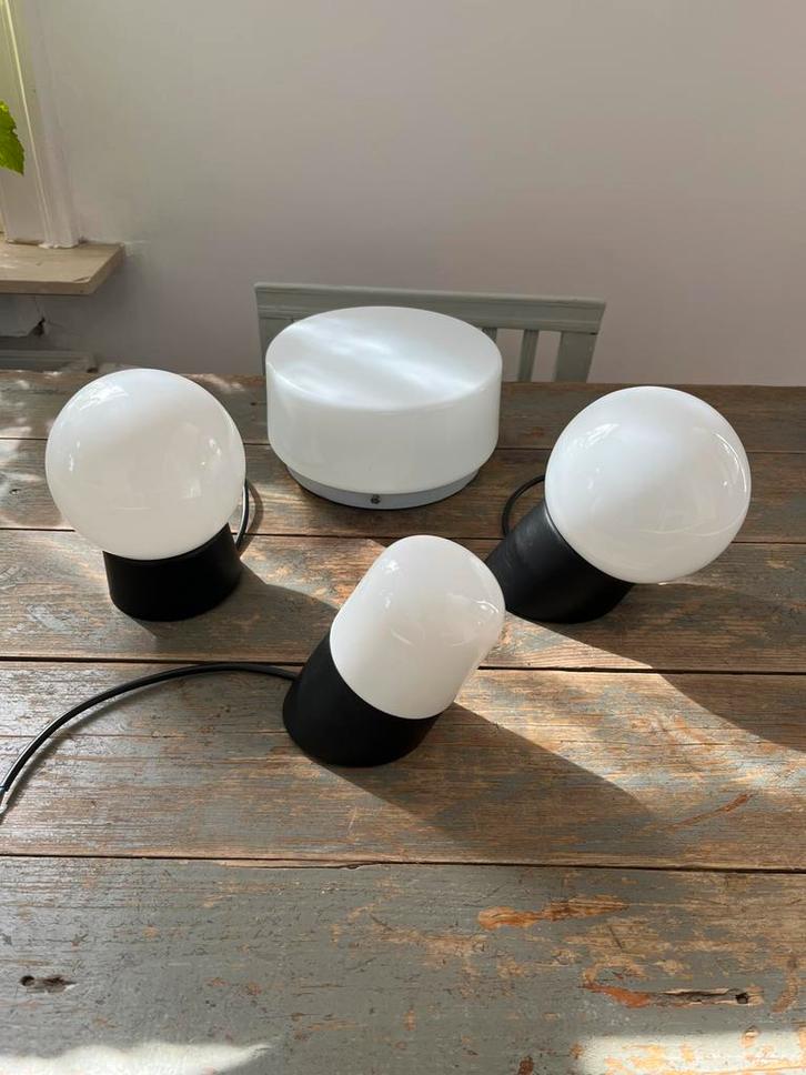 VINTAGE LAMPEN VERLICHTING PAFOND MUUR MELKGLAS, Antiek en Kunst, Antiek | Verlichting, Ophalen of Verzenden