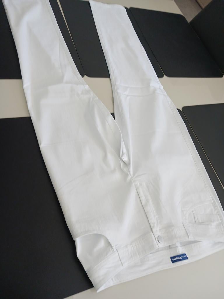 Witte broek net als nieuw te koop.M 42, Kleding | Dames, Broeken en Pantalons, Ophalen