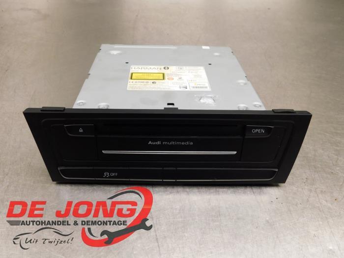 Unité de contrôle Multimedia d'un Audi A4, Autos : Pièces & Accessoires, Électronique & Câbles, Audi, Utilisé, 3 mois de garantie
