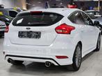 Ford Focus 1.0i EcoBoost ST Line Carplay Android Gps Blue Pa, Auto's, Ford, Focus, Stof, Gebruikt, USB