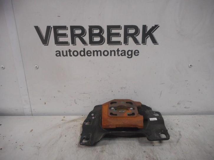 VERSNELLINGSBAKSTEUN LINKS Ford Focus (av617m121bc), Auto-onderdelen, Ophanging en Onderstel, Ford, Gebruikt