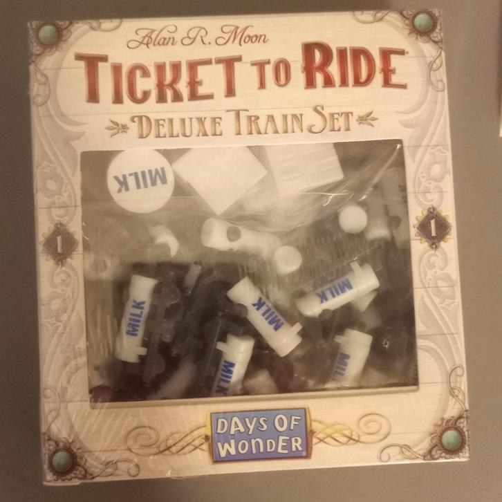 Ticket to Ride - Zeldzame Deluxe Train Set: Milk Tankers, Hobby en Vrije tijd, Gezelschapsspellen | Bordspellen, Nieuw, Ophalen