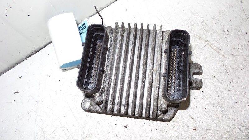 CALCULATEUR MOTEUR ECU Opel Astra G (F08 / 48) (09355929), Utilisé, Opel
