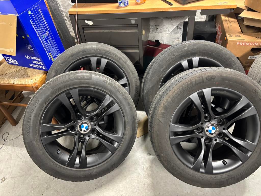 4 bmw banden+velg 205/55r16, Auto-onderdelen, Banden en Velgen, Ophalen, Band(en)