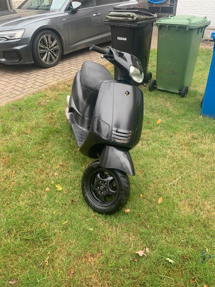 Zip Type 3, Fietsen en Brommers, Scooters | Piaggio, Gebruikt, Zip, Klasse B (45 km/u), Tweetakt, Ophalen