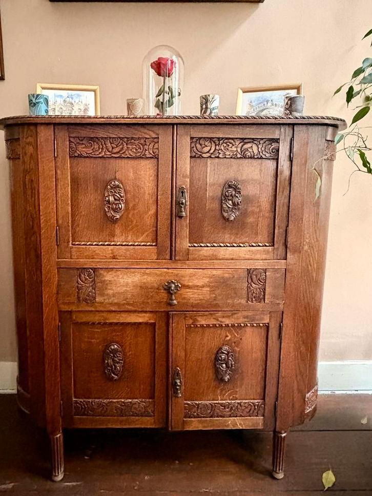 Charmante massief houten kast met karakter, Antiek en Kunst, Antiek | Meubels | Kasten, Ophalen