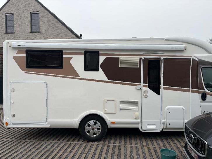 McLouis Carat 473G (2017)–luxe & comfort, klaar voor vertrek, Caravans en Kamperen, Mobilhomes, Particulier, tot en met 5, Half-integraal