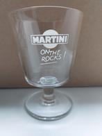 2 glazen op voet - Martini on the rocks !, Ophalen
