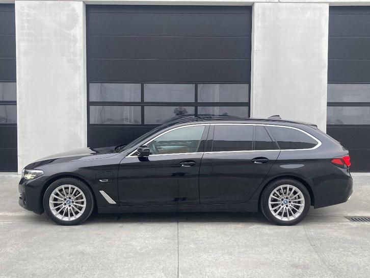 BMW 530e Touring/Pano Dak/Zwarte hemel.../Garantieie, Auto's, BMW, Bedrijf, Te koop, 5 Reeks, ABS, Achteruitrijcamera, Airbags
