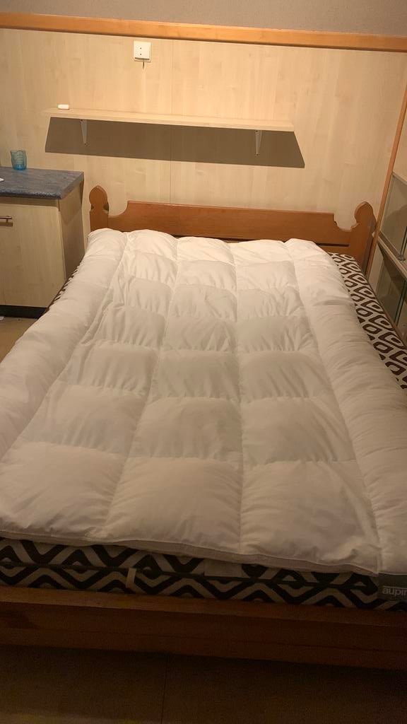 Lit Auping en bois  entretenu avec sommier et matelas, Enlèvement, Utilisé, Queen size