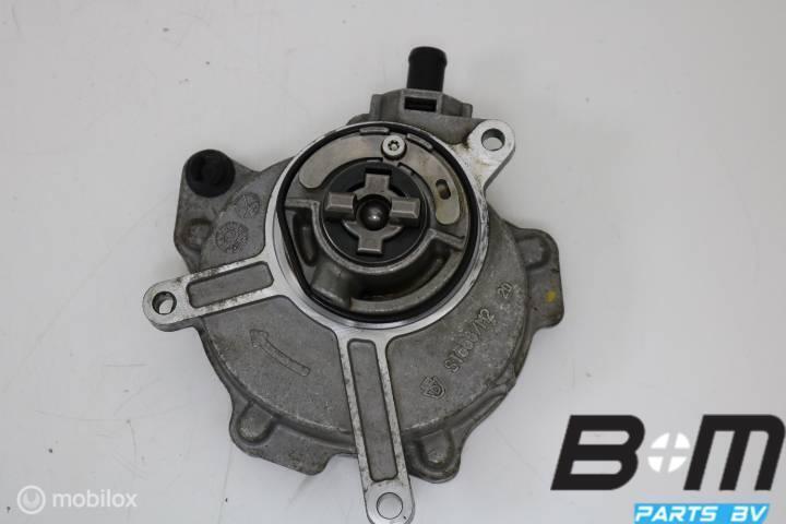 Onderdrukpomp VW Polo 6R WRC 7933 km 06D145100H, Auto-onderdelen, Motor en Toebehoren, Gebruikt