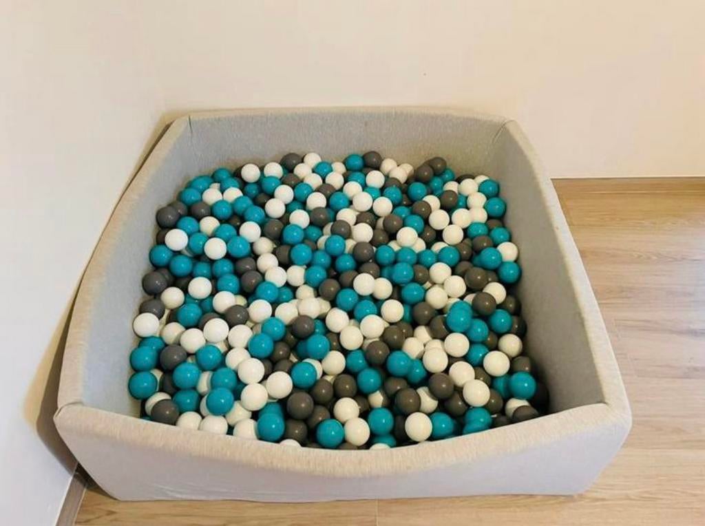 Piscine à balles géante XXL, Enfants & Bébés, Enlèvement, Utilisé, Garçon ou Fille