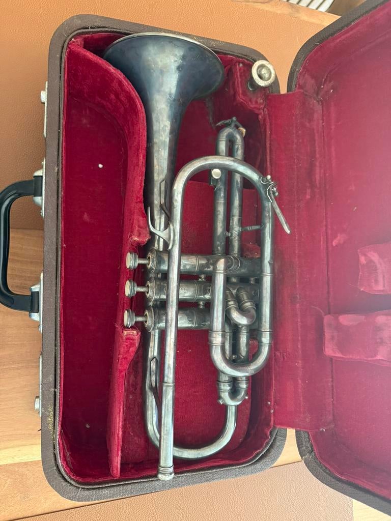 Vintage Lark trompet, Muziek en Instrumenten, Blaasinstrumenten | Trompetten, Ophalen of Verzenden, Zo goed als nieuw