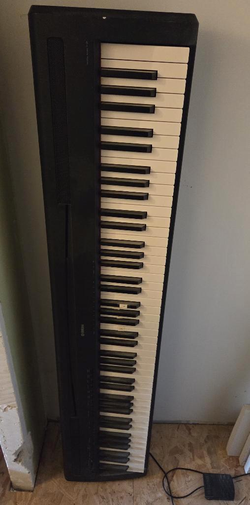 Yamaha P-95B Piano numérique noir, Muziek en Instrumenten, Keyboards, Zo goed als nieuw, 88 toetsen, Yamaha, Ophalen