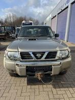 Nissan Patrol *3.0-AIRCO-LONG CHASSIS* (bj 2001), Auto's, Gebruikt, 2953 cc, Overige kleuren, Patrol